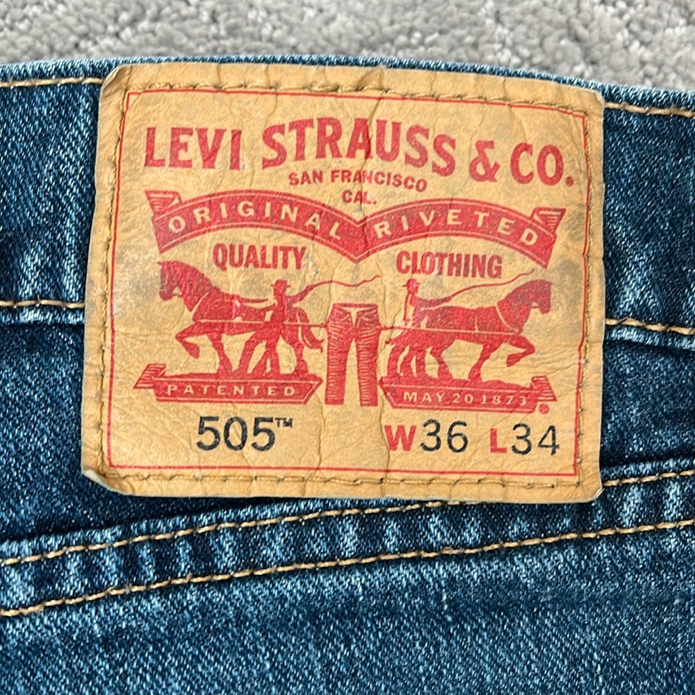 Levi’s 505 blue jeans 36” x 34”